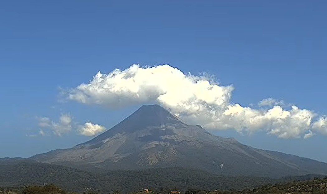 VOLCÁN DE FUEGO MANTIENE CONDICIONES DE CALMA, NO REPRESENTA RIESGO: UEPC COLIMA