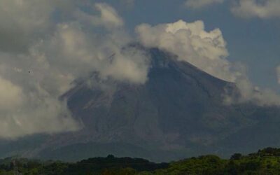 VOLCÁN DE FUEGO SE MANTIENE ESTABLE, SIN RIESGO PARA LA POBLACIÓN: UEPC COLIMA