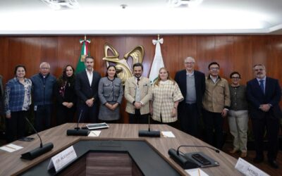 DAN SEGUIMIENTO INDIRA VIZCAÍNO Y ZOÉ ROBLEDO A ACCIONES DE SALUD A FAVOR DE COLIMENSES