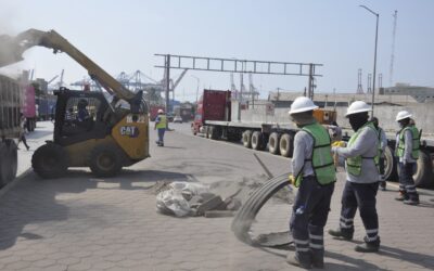 LIMPIA Y MANTIENE ASIPONA CARRETERA JALIPA-PUERTO