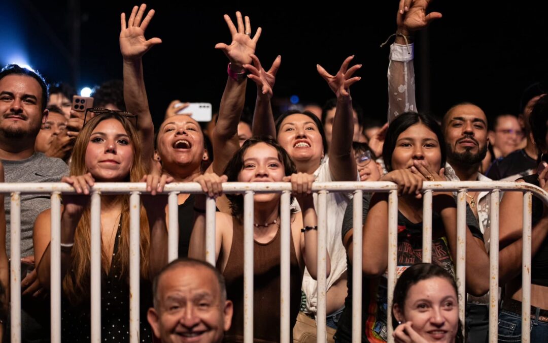ENCIENDE EN EMOCIÓN PUBLICO COLIMENSE EN PRIMER CONCIERTO GRATUITO EN FERIA DE COLIMA 2025