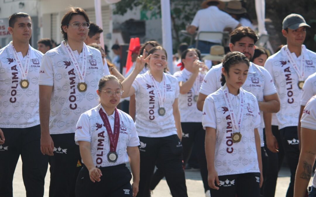 INCODE PARTICIPA CON 600 PERSONAS EN EL DESFILE DE ANIVERSARIO DE LA REVOLUCIÓN MEXICANA