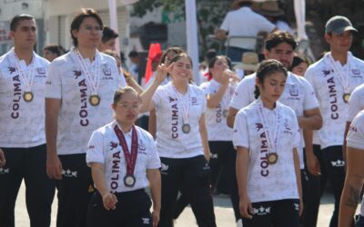 INCODE PARTICIPA CON 600 PERSONAS EN EL DESFILE DE ANIVERSARIO DE LA REVOLUCIÓN MEXICANA