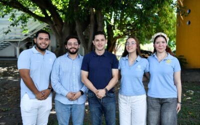 ÉXITO EN PRESENTACIÓN DE ALUMNOS DE NUTRICIÓN DE LA UDEC EN CONGRESO INTERNACIONAL EN TIJUANA