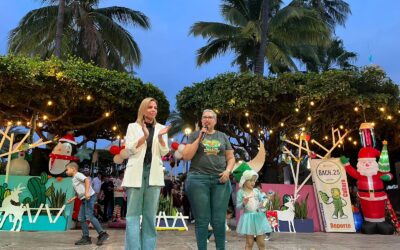 JÓVENES DEL BACHILLERATO 25 DE COMALA OFRECIERON UN FESTIVAL NAVIDEÑO EN EL JARDÍN PRINCIPAL