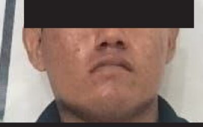 ‎DETIENEN POLICÍAS DE VDEA A PAREJA ‎POR PRESUNTO ROBO CON VIOLENCIA A TIENDA