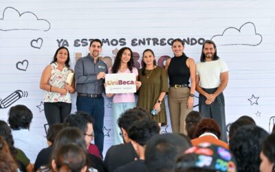 CON UNIBECA, GOBIERNO DE ROSI BAYARDO RESPALDA A MANZANILLENSES QUE ESTUDIAN EN OTROS MUNICIPIOS DE COLIMA