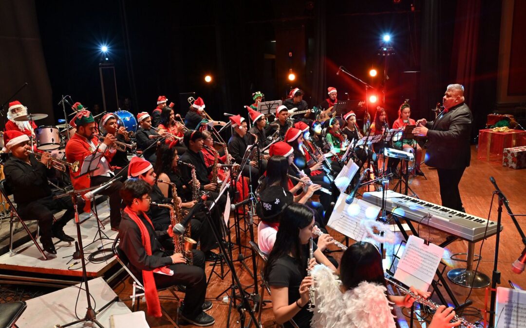 CONTINÚA LA CARTELERA NAVIDEÑA DE CULTURA COLIMA EN EL TEATRO HIDALGO