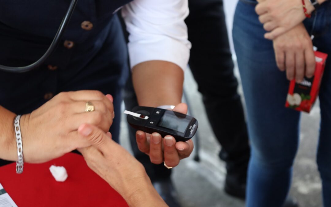 SALUD COLIMA RECOMIENDA EVITAR EXCESOS EN ALIMENTOS Y BEBIDAS EN LA ÉPOCA DECEMBRINA