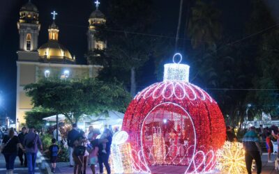 LUCES, COLOR Y TRADICIÓN, COLIMA VIVE LA MAGIA DE LA NAVIDAD EN SUS ESPACIOS PÚBLICOS