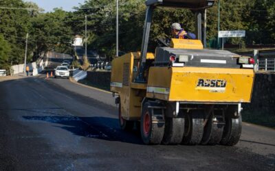 GOBIERNO DEL ESTADO REALIZA TRABAJOS DE NIVELACIÓN EN CARPETA ASFÁLTICA DEL TRAMO COMALA-VILLA DE ÁLVAREZ