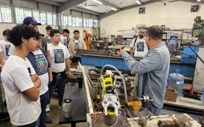 MAKERS DEL FUTURO VISITAN TALLERES Y LABORATORIOS DE LA FIME, EN COQUIMATLÁN
