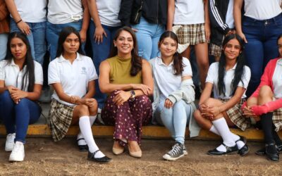 “HABLAR, ESCUCHARNOS Y ACOMPAÑARNOS, UNA FORMA DE ABRIR CAMINO PARA OTRAS MUJERES”: PRISCILIA ÁLVAREZ