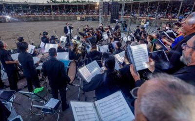 FESTEJA LA PETATERA NOCHE COLIMOTA EN PASODOBLE, CON AGRUPACIONES UNIVERSITARIAS