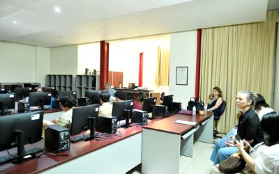 PRESENTAN LIBRO QUE ESTUDIA LA GUITARRA, SU PRESENCIA EN LA HISTORIA Y EN LA VIDA DEL PAÍS, ESCRITO POR MEXICANOS