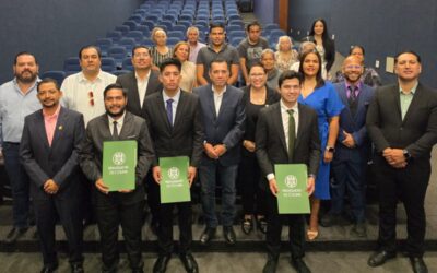 SE TITULAN JÓVENES BACHILLERES CON EL MÉTODO DE APLICACIONES Y ADAPTACIONES TECNOLÓGICAS