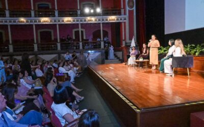 EN MANZANILLO SE APOYA A LAS MUJERES EMPRENDEDORAS: ROSI BAYARDO