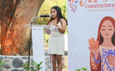 RECIBE FABIOLA CASTRO GALARDÓN ‘MUCPAZ 2026’ DEL GOBIERNO DEL ESTADO