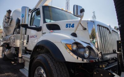 ENTREGA INDIRA VIZCAÍNO NUEVO VEHÍCULO DE DESAZOLVE A CIAPACOV