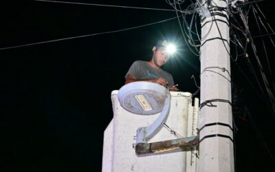 COMPLACIDOS VECINOS DE ARBOLEDAS Y VALLE REAL POR ATENCIÓN A SOLICITUDES Y DEMANDAS DE COLONIAS