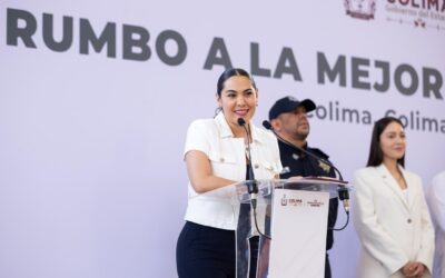 GOBERNADORA ENTREGA 70 PATRULLAS A POLICÍA ESTATAL DE COLIMA