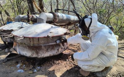 MARINA EN COADYUVANCIA CON FISCALÍA GENERAL DE LA REPÚBLICA, LOCALIZAN Y NEUTRALIZAN UN LABORATORIO CLANDESTINO EN LA PALMA, SINALOA