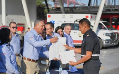 RECONOCE ASIPONA A SUS BOMBEROS DESTACADOS