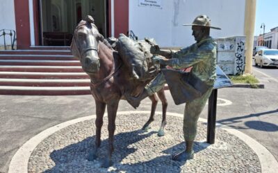 ANALIZAN EN COMUNA CAPITALINA REFORZAR BASE DE LA ESCULTURA «EL ARRIERO» TRAS DAÑOS