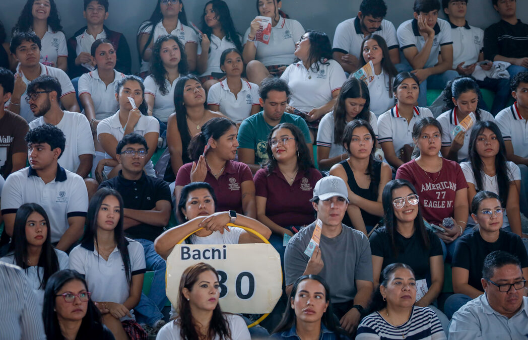 AHORA, ESTUDIANTES DE COLIMA CONOCIERON LAS NUEVAS COLIBECAS PARA EL FUTURO