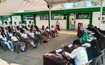 ESTUDIANTES DEL BACHILLERATO 26 PROMUEVEN CULTURA JURÍDICA CON SIMULACRO DE LA SUPREMA CORTE DE JUSTICIA