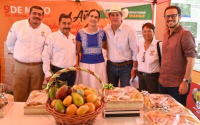 RECONOCE ROSI BAYARDO A PRODUCTORES DE MANGO Y REFRENDA APOYO AL CAMPO MANZANILLENSE