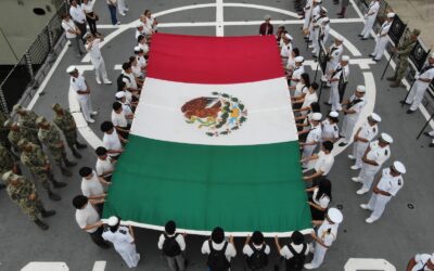 LA FUERZA NAVAL DEL PACÍFICO FORTALECE EL VÍNCULO CON LA JUVENTUD EN MANZANILLO