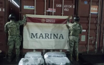 MARINA ASEGURA BULTOS CON PRESUNTO CLORHIDRATO DE COCAÍNA, EN EL RECINTO PORTUARIO DE MANZANILLO, COLIMA
