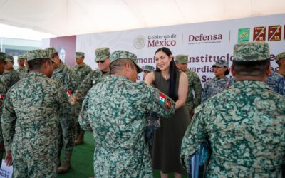 GOBERNADORA DE COLIMA PARTICIPÓ EN LA ENTREGA DE ESTÍMULOS A PERSONAL DEL EJÉRCITO, GN Y SEGURIDAD PÚBLICA
