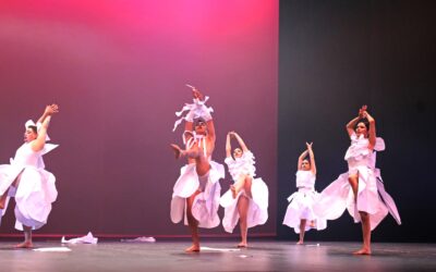 ESTUDIANTES DE DANZA, MÚSICA Y ARTES VISUALES GENERAN COLISIÓN EFÍMERA EN EL ESCENARIO