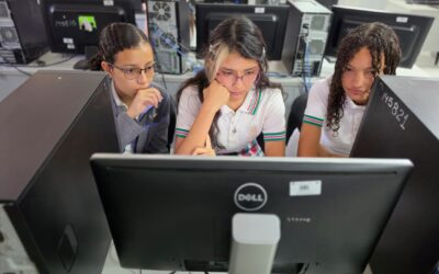 REALIZAN CON ÉXITO TERCER CONCURSO ESTATAL DE PROGRAMACIÓN FEMENIL