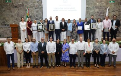 ENTREGA CONGRESO PREMIO ESTATAL 2026 A 4 PROFESIONALES DE LA ENFERMERIA