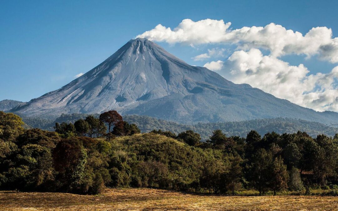 VOLCÁN DE COLIMA ESTÁ EN CALMA Y SIN ACTIVIDAD RELEVANTE: UEPC