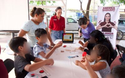 LLEVA ANDREA NARANJO TALLERES SOBRE ENERGÍAS RENOVABLES A JÓVENES EN MANZANILLO