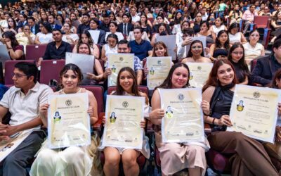 ENTREGA UDEC 200 TÍTULOS Y GRADOS ACADÉMICOS, DESDE PREPA HASTA EL POSGRADO