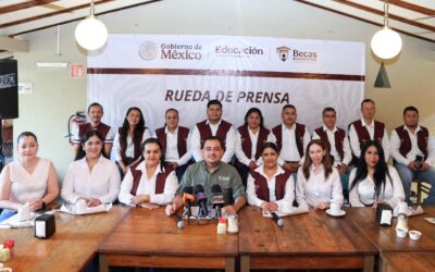 JULIO LEÓN ANUNCIA PAGO A MÁS DE 15 MILLONES DE BENEFICIARIOS DE LA BECA “RITA CETINA”; RECORRERÁ EL PAÍS PARA ENTREGAR TARJETAS