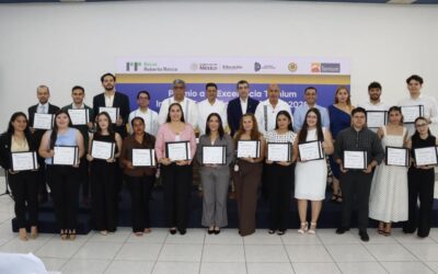 RECONOCEN A ESTUDIANTES DE EXCELENCIA CON PREMIO TERNIUM-TEC DE COLIMA