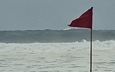 LOCALIZAN A UNA DE LAS DOS PERSONAS DESAPARECIDAS EN AGUAS MARINAS DE PLAYA PASCUALES