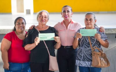 ENTREGA TEY GUTIÉRREZ 37 VISAS AMERICANAS EN TECOMÁN