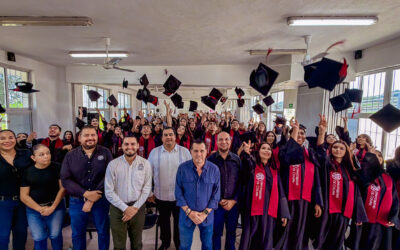 EGRESAN BACHILLERES QUE PUDIERON CONOCER EXPERIENCIAS FORMATIVAS NACIONALES CON APOYO DE TERNIUM