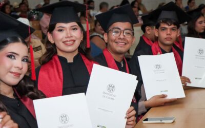 EGRESA GENERACIÓN 2023-26 DEL BACHILLERATO 20, EN TECOMÁN, LISTA PARA ENFRENTAR NUEVOS RETOS