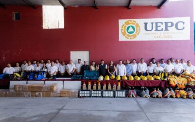 GOBERNADORA DE COLIMA ENTREGÓ NUEVOS VEHÍCULOS, EQUIPO DE PROTECCIÓN Y HERRAMIENTAS ESPECIALIZADAS A LA UEPC