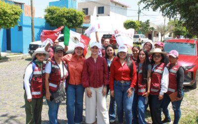LLEVAN KAREN JURADO Y ROSI BAYARDO MENSAJE DE LA TRANSFORMACIÓN A LAS FAMILIAS VILLALVARENSES