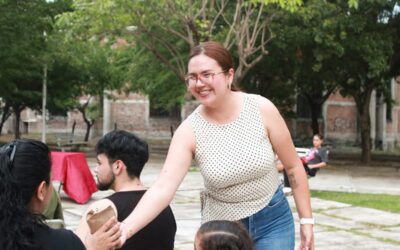 KAREN JURADO LLEVÓ CINE EN TU COLONIA A LA M. DIEGUEZ