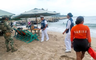 PERSONAL NAVAL BRINDÓ APOYO A UN MENOR DE EDAD EN LA PLAYA LAS BRISAS, EN MANZANILLO, COLIMA